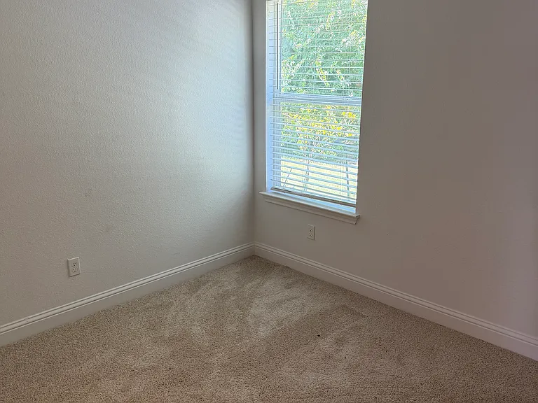 3511 Elm Grove Rd — Photo 4
