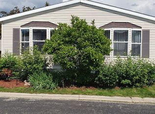 67 Country Dr, Countryside, IL 60525