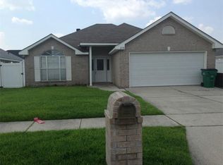 2735 Bark Ave, Marrero, LA 70072