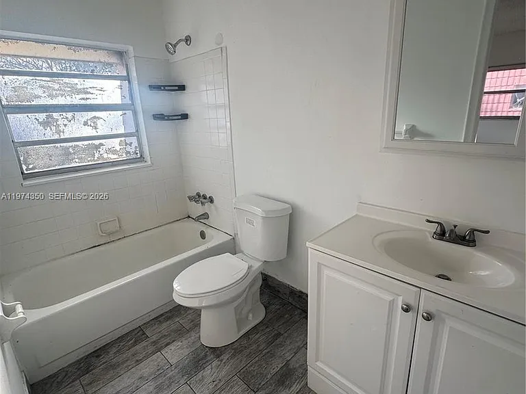 2606 NW 52nd Ave #D15 — Photo 10