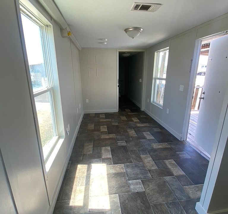 Kings Manor 1700 N 1st St Kingsville TX Zillow