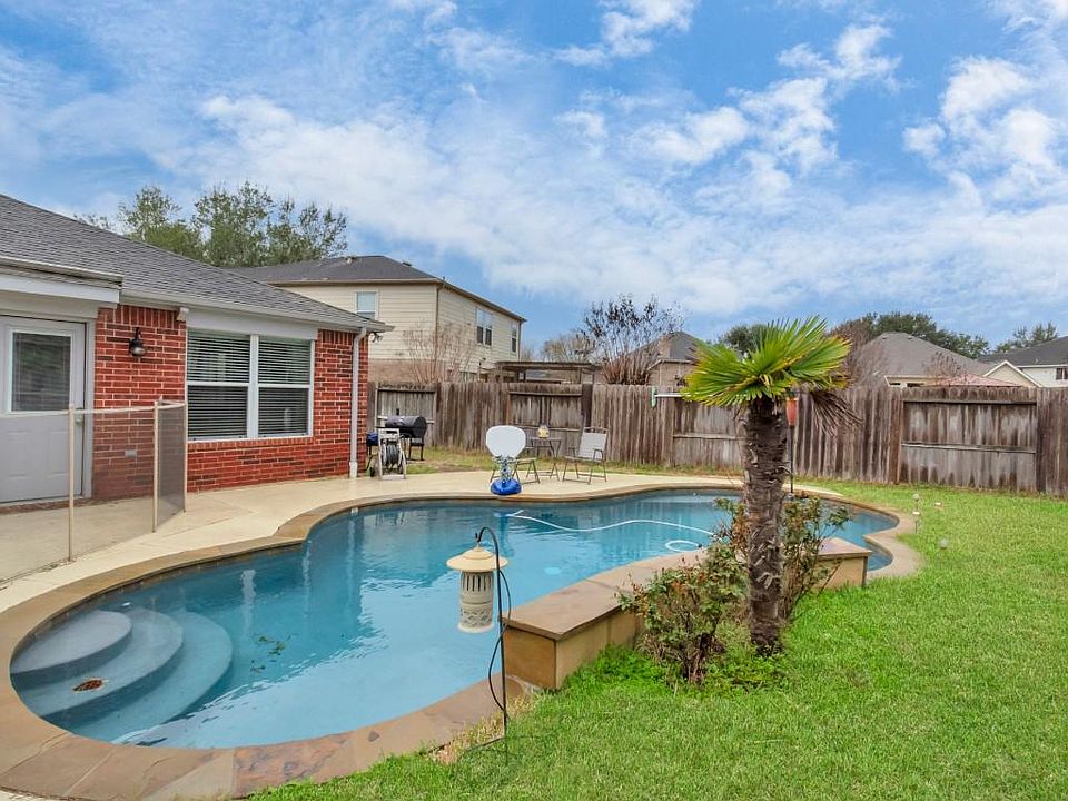 1st image of 10311 Deer Lodge Ct
