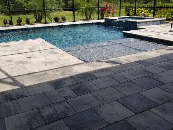 3rd image of 18203 Great Blue Heron Dr