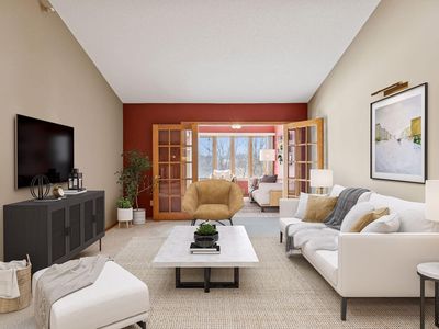 5550 Nathan Ln N APT 1, Plymouth, MN, 55442
