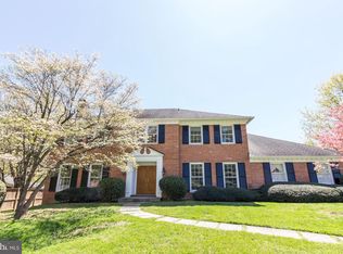 10031 Kendale Rd, Potomac, MD 20854
