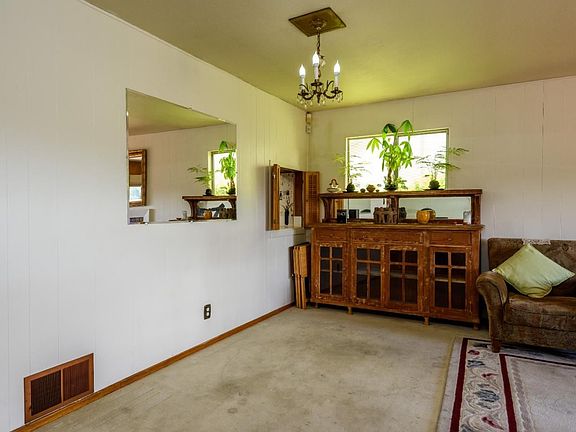 5th image of 345 Arroyo Dr