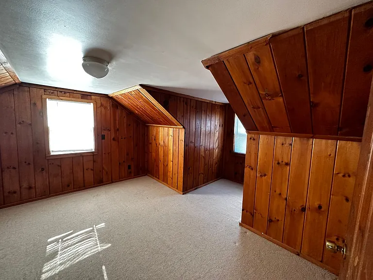 555 Woodsdale Ave — Photo 20