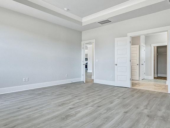 4th image of 114 Coastline St