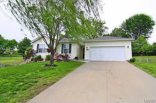 1st image of 2438 Cheetah Ln