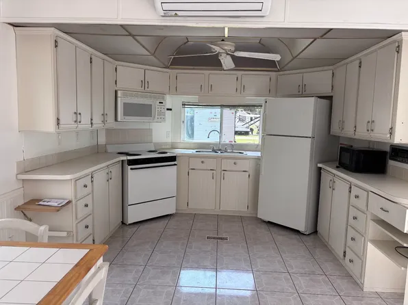 1720 NW 38th Ave, Ocala, FL