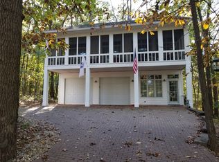 886 Fair Haven Dr, Varna, IL 61375