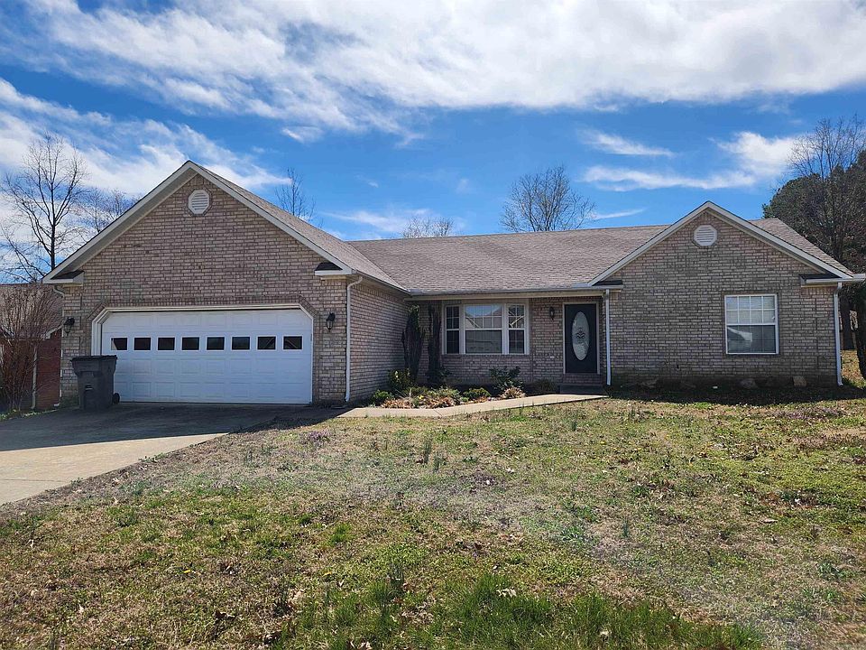 1st image of 2004 Dana Marie St