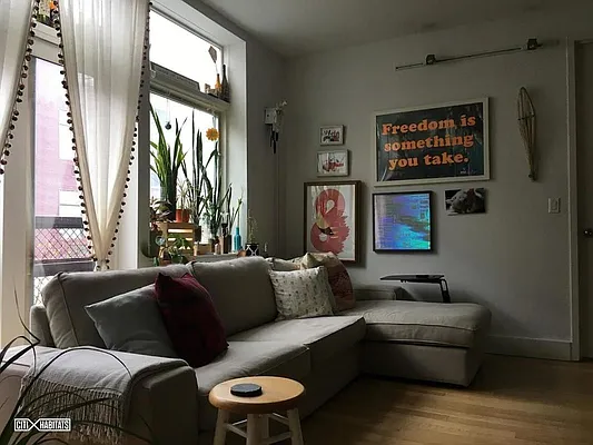 Rented by Garden Management | media 128
