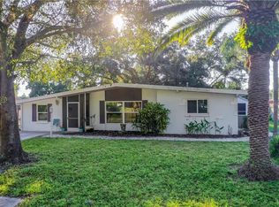 385 Garden Rd, Venice, FL 34293
