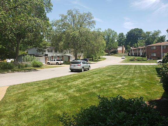 2nd image of 7840 Sunray Ln