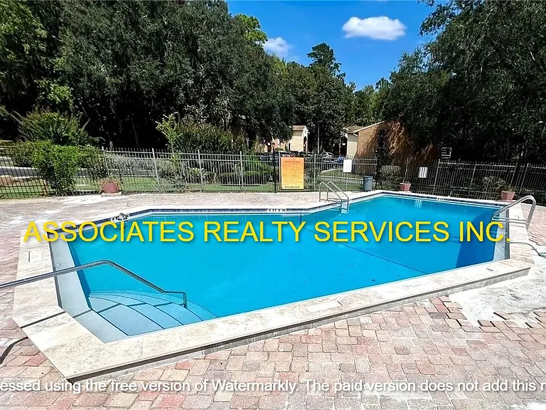 1810 NW 23rd Blvd #151 — Photo 18