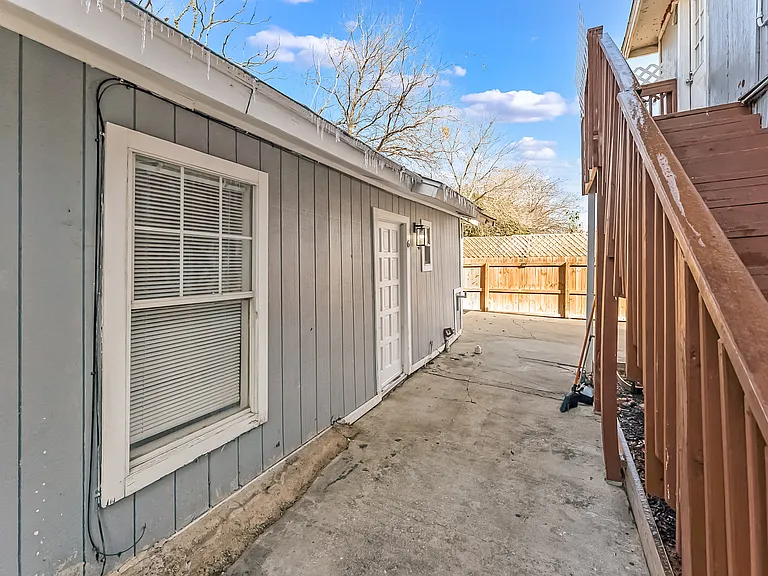 827 W Rosewood Ave #6 — Photo 14