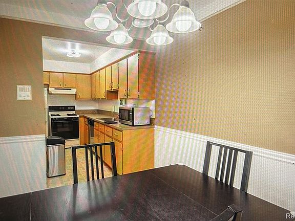 5th image of 12025 Ina Dr #98