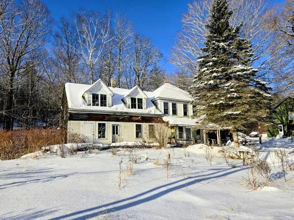 45 Ross Avenue, Phillips, ME 04966