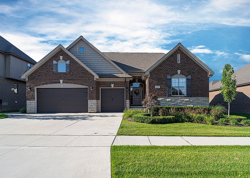 1st image of 60257 Stonecrest Dr