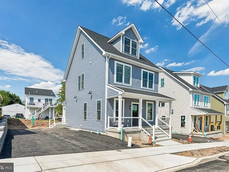 29 Christman St — Photo 34