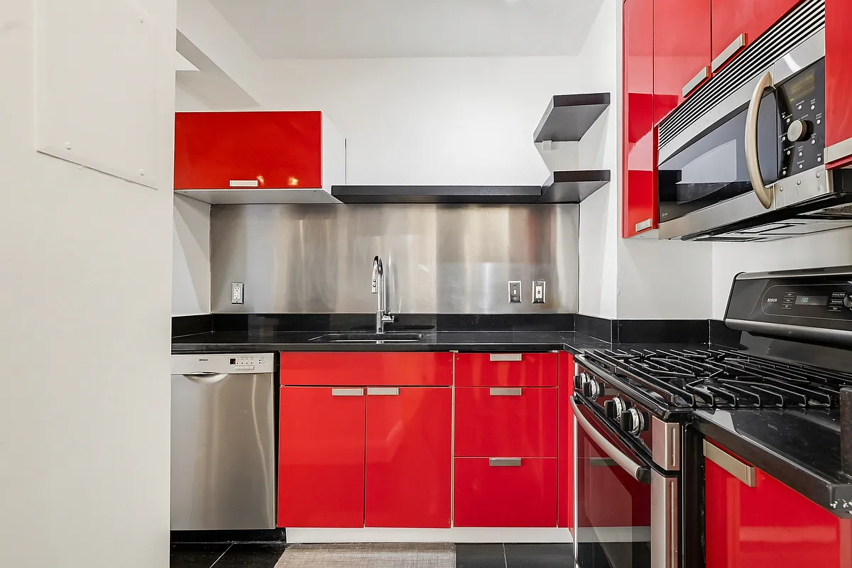 Photo 2 of 15 - 4242 E West Hwy #1020 - Bethesda, MD Building Photo - 4242 E West Hwy #1020