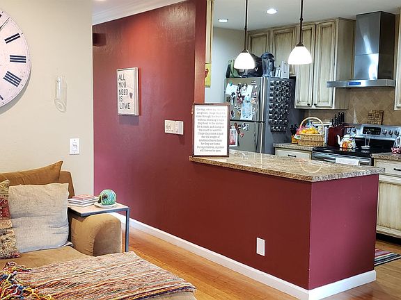 5th image of 2522 Palmdale Ct