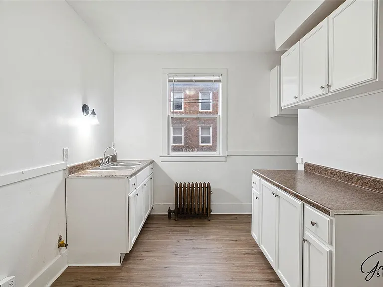 2433/2435 Pasadena St. - Missouri Residential Rentals LLC — Photo 9