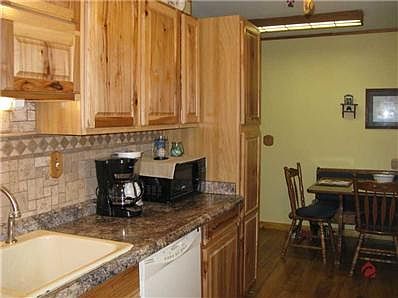 4th image of 3550 Bowen Pl