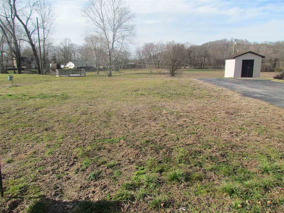 1st image of 811 Cherrywood Ln