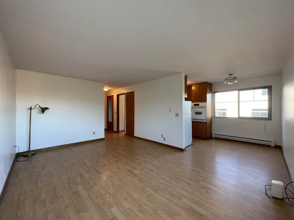 2117 Nob Hill Ave N APT 4, Seattle, WA 98109