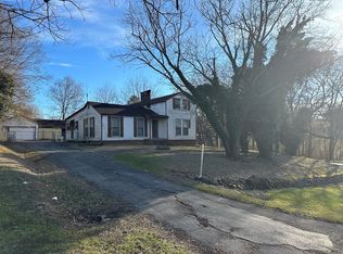 2052 Fairview Rd, Morristown, TN 37814