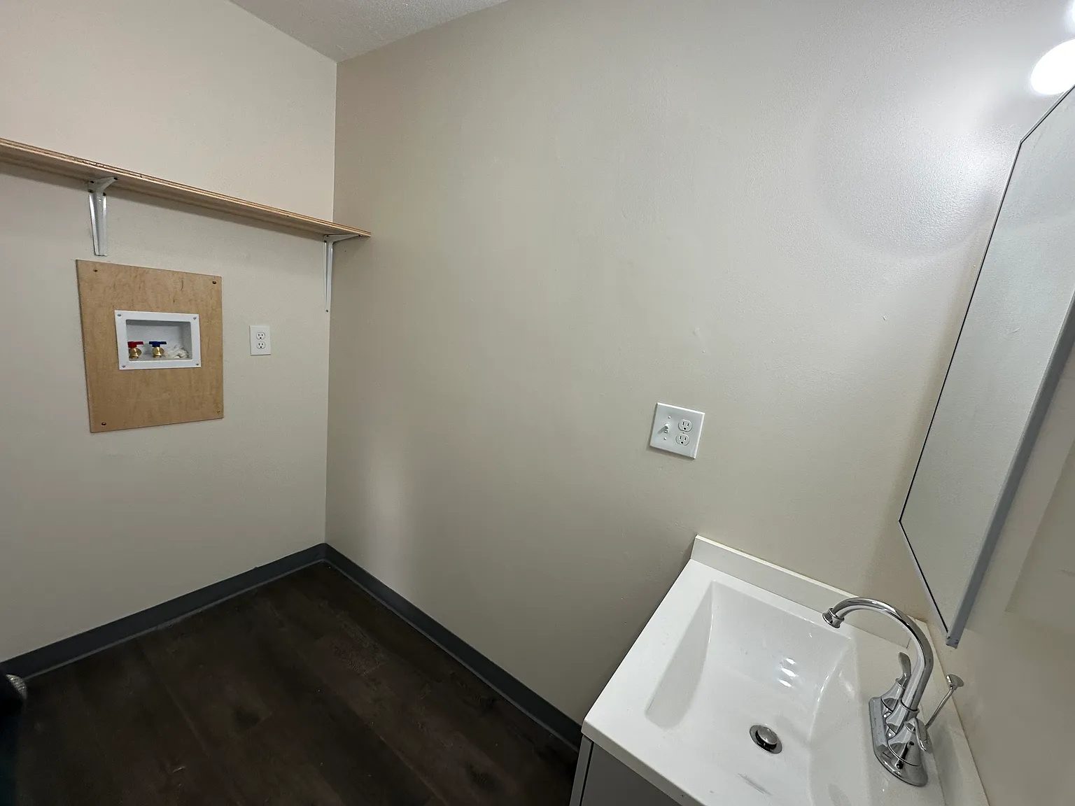 2 bed, 1.5 bath, 1020 sqft, $1,850 — Photo 3