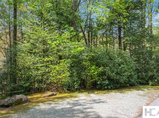 205 Hickory Drive, Sapphire, NC 28774