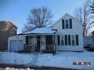 411 E Walnut St, Argos, IN 46501