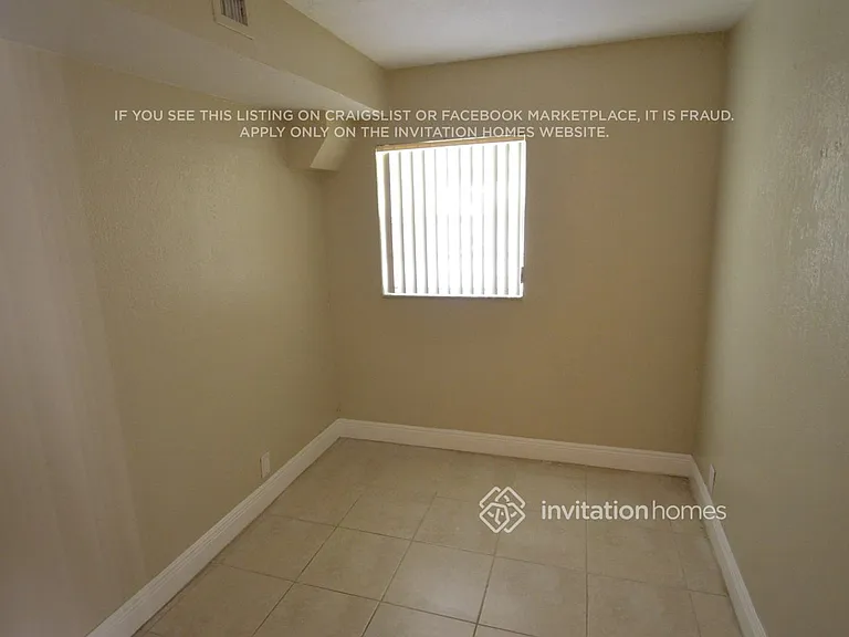1401 NW 58th Ave — Photo 5