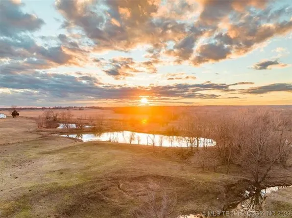 25 N 234th St W, Haskell, OK 74436