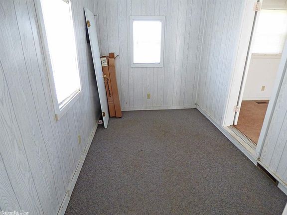 2nd image of 80 Chief White Eagle Ln