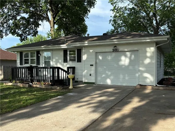 3011 S Claremont Ave, Independence, MO 64052