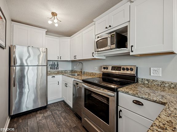 5th image of 2728 N Hampden Ct APT 502