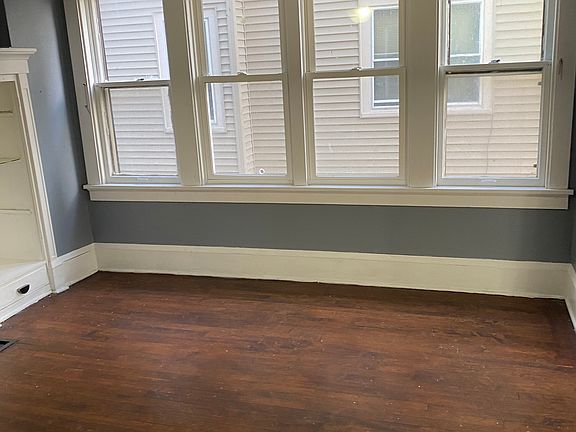 5th image of 2834 N 37th St