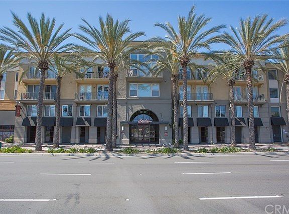 2nd image of 1801 E Katella Ave APT 2048