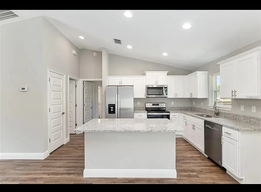 7 Dogwood Dr — Photo 3