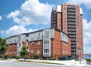 Cunard Court Lowrise, Halifax, NS B3K 2Y4