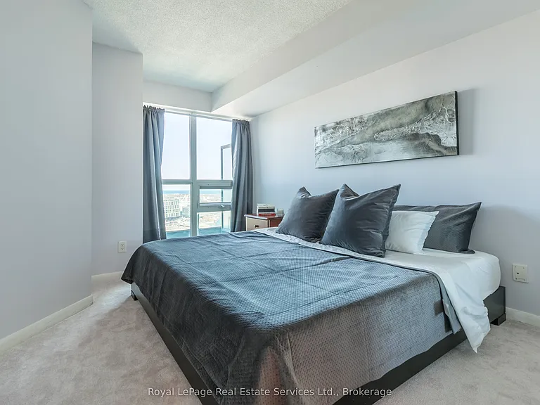 18 Yonge St #2907 — Photo 11