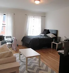 Rented by Mdrn Residential