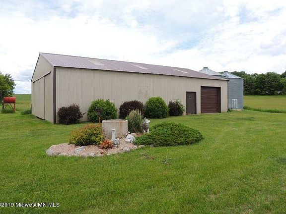 3rd image of 37849 County Highway 32
