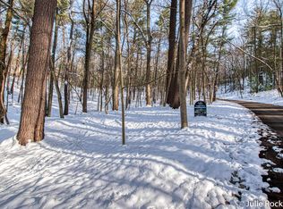 1981 Timber Trail Dr SE, Ada, MI 49301