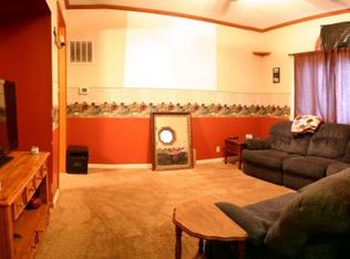 603 W Pearl St, Trafalgar, IN 46181
