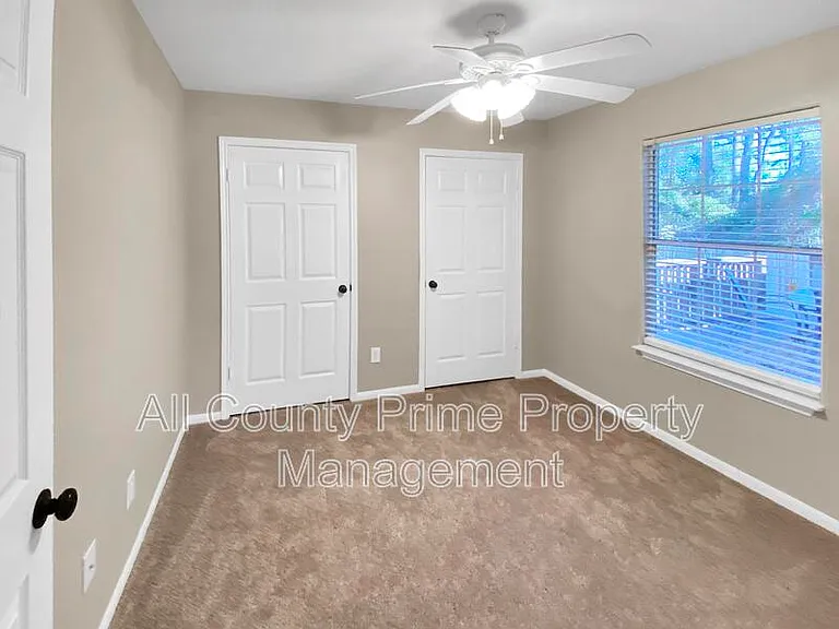 10825 Royal Magnolia Dr — Photo 15
